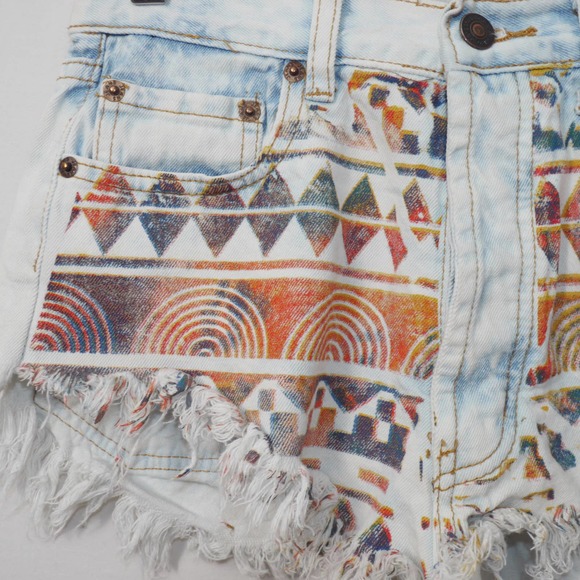 Signature 8 Multicolor Printed Boho High Rise Cut-Off Jean Short Size S - Picture 2 of 11